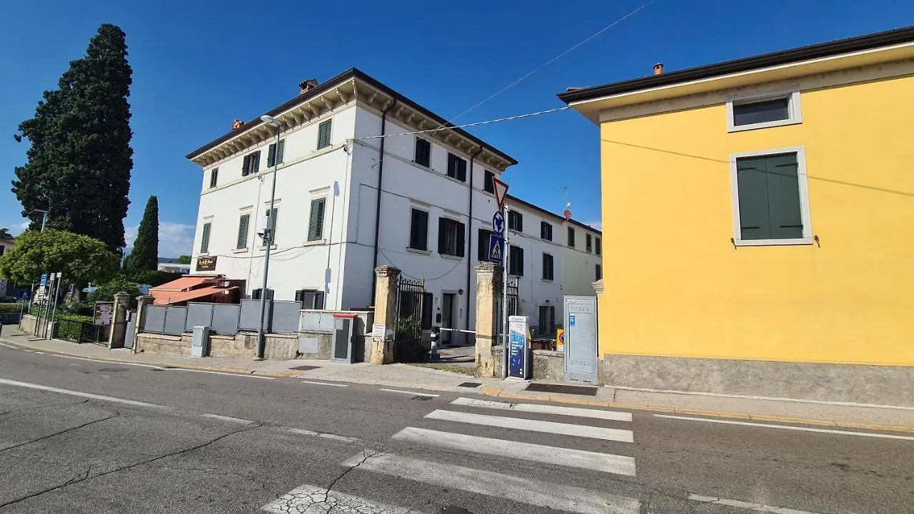 1 Bardo House Apartment Bardolino 0*,